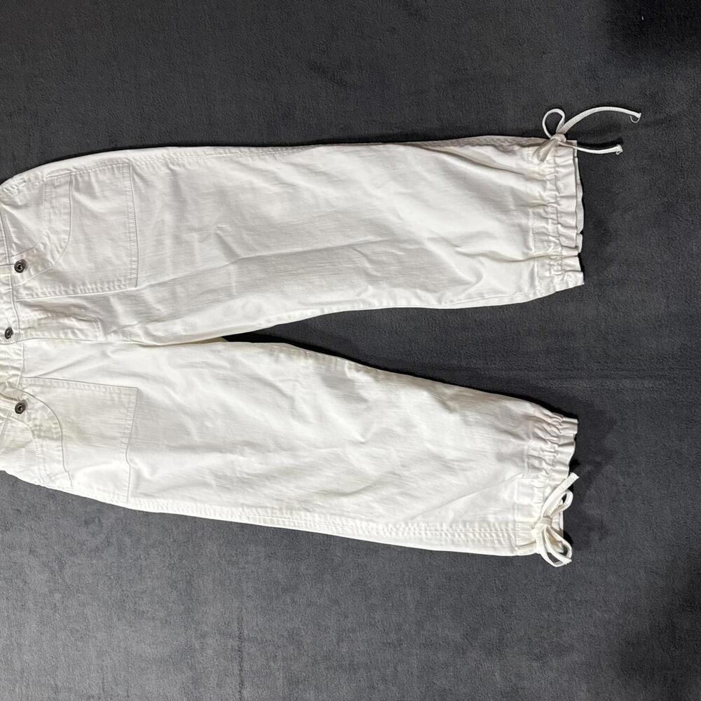 Christopher & Banks Cropped Cargo Pants -Size 4 - White